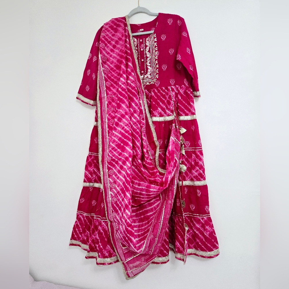 Ethnic Pink Gota Patti Lehenga Set Size 44 Leheriya Dupatta
